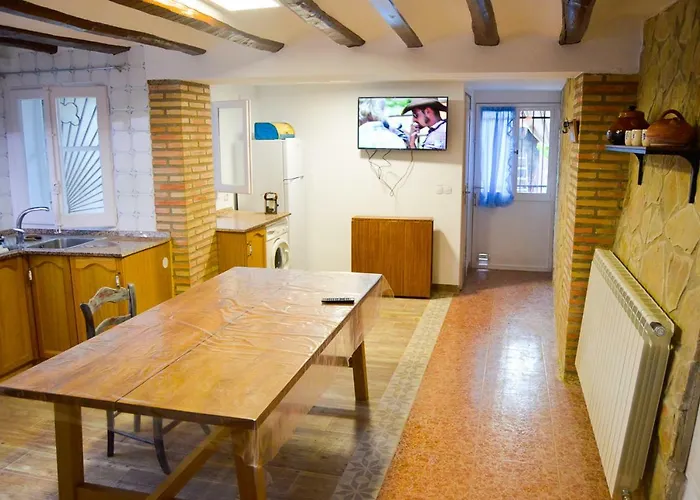 Semesterbostad Casa Azafran Torrijo del Campo